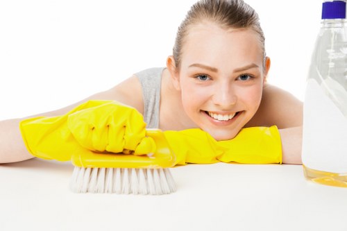 Local facade washing service for homes and shops in Hounslow