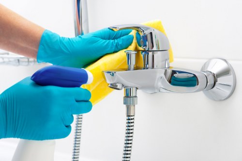 Kitchen and bathroom house cleaning in Hounslow